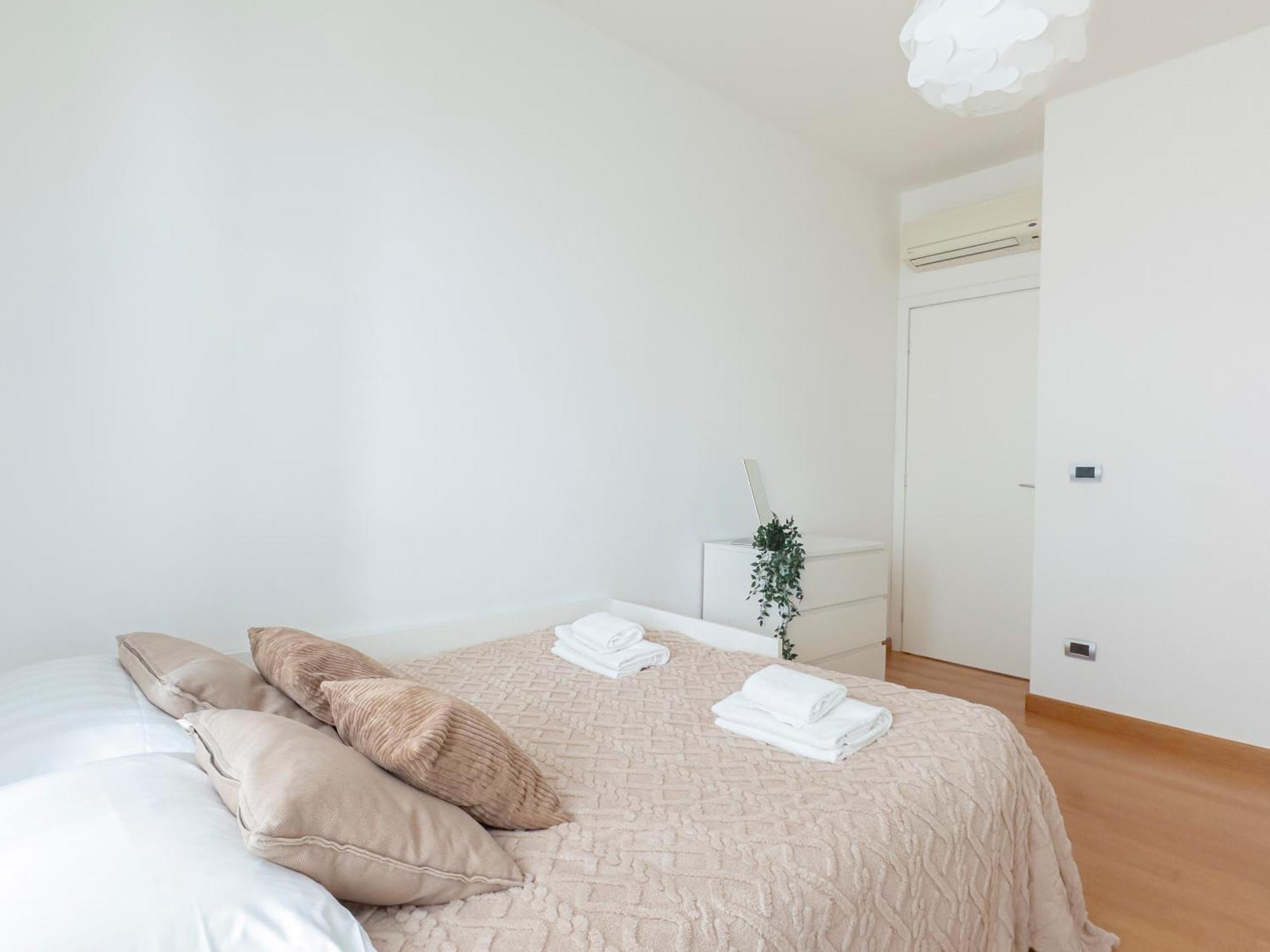 Luxury Apartment - Cesare Battisti 26A サン・ドナート・ミラネーゼ エクステリア 写真